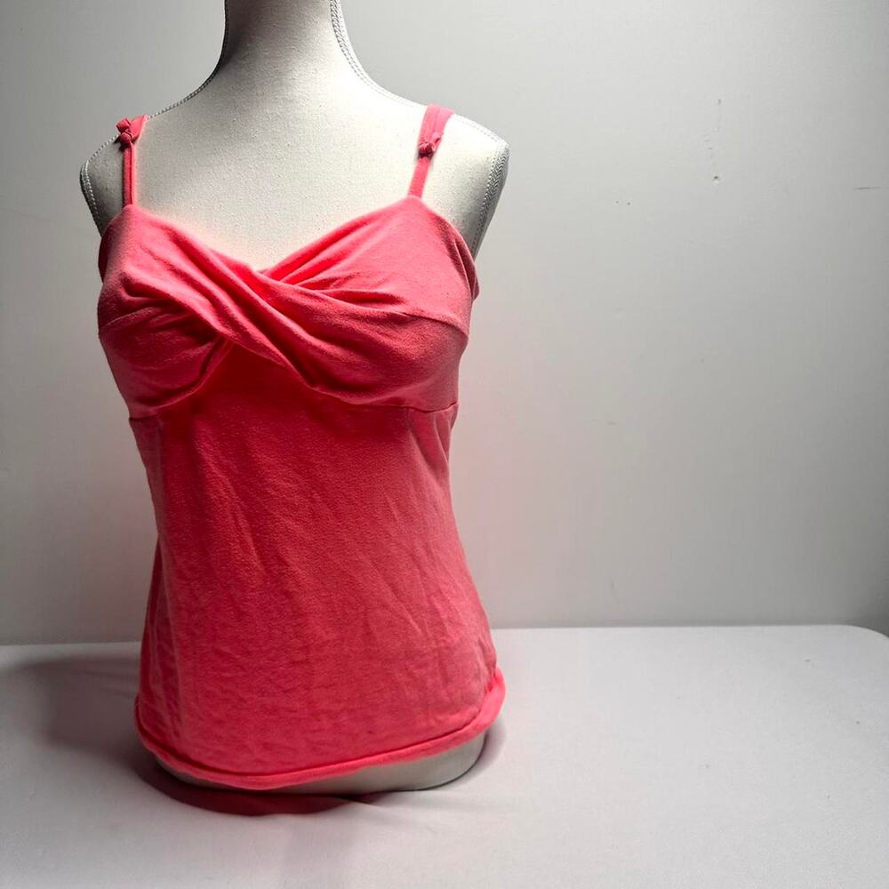 Adorable pink twisted front cami! Built In Bra Size Large Soft stretchy material